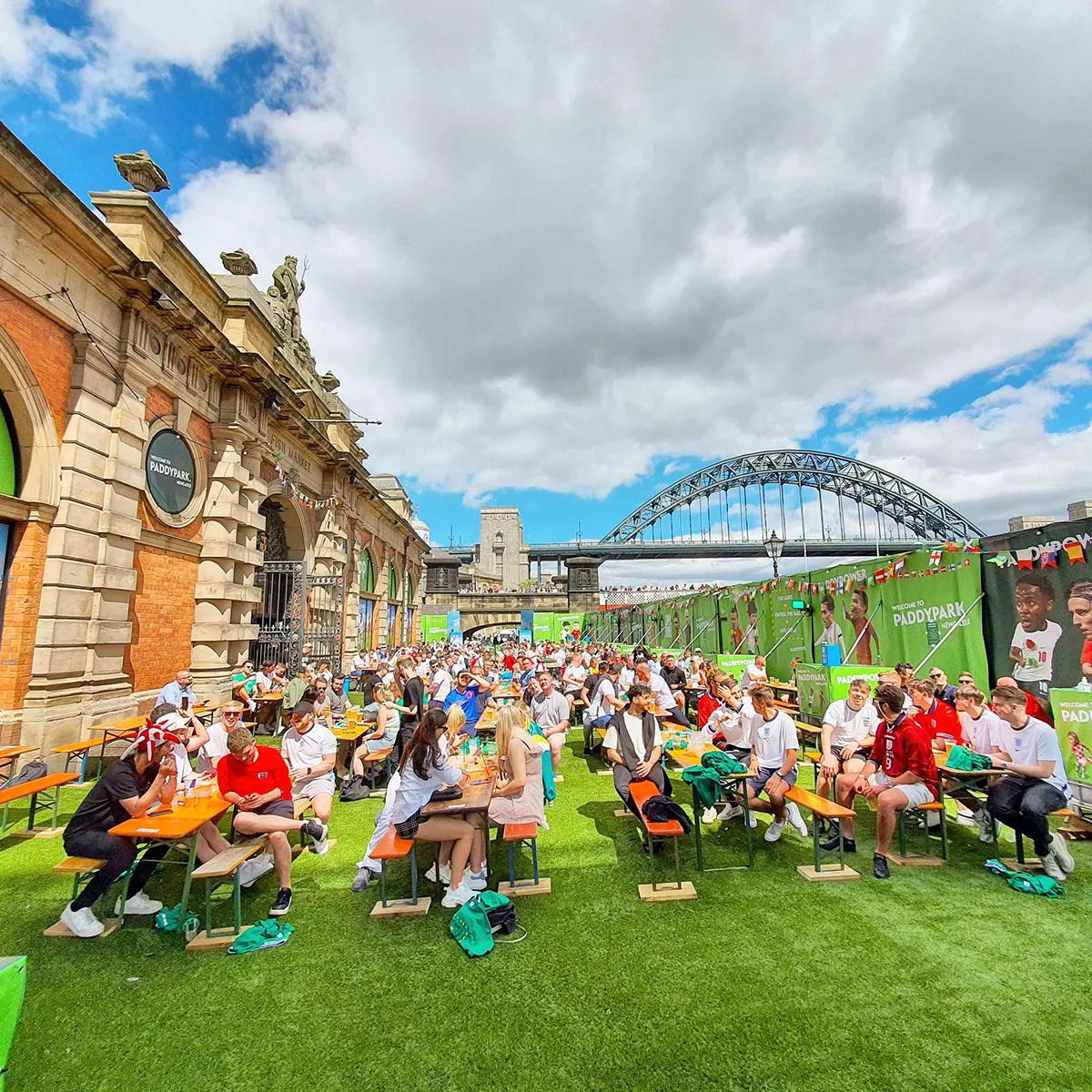 PP — Euros Fanzones, image 3
