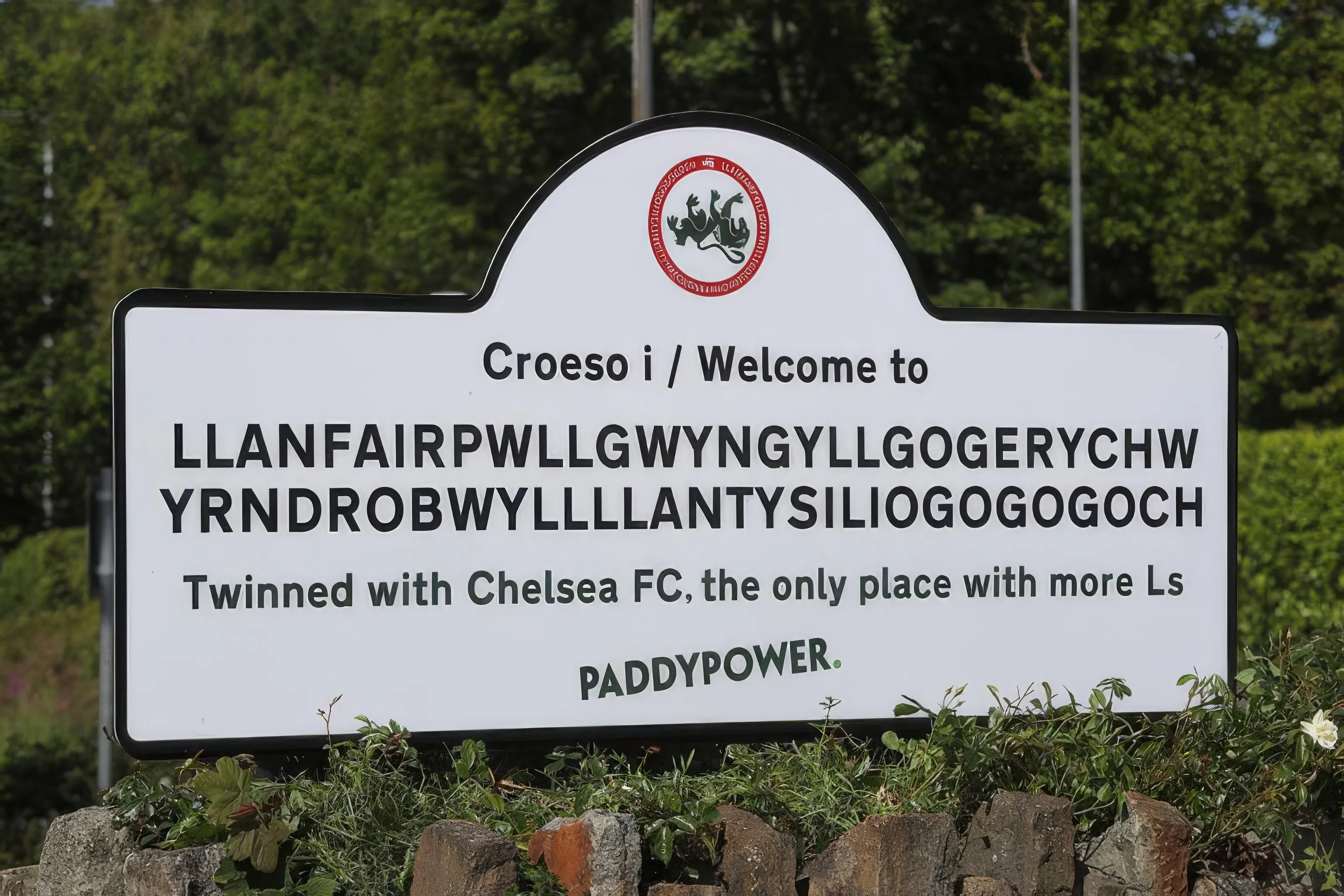 Paddy Power — Chelsea sign